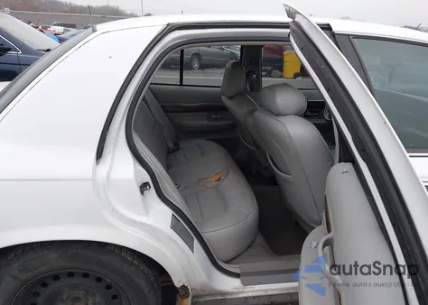 1998 Mercury Grand Marquis из США, поврежденный, VIN 2MEFM75W7WX684266